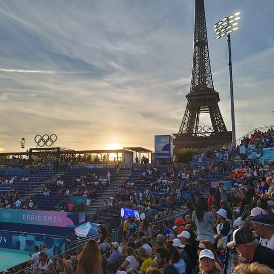 Paris 2024 : "Gardons la Flamme"- Une Célébration Olympique qui nous Inspire à Aller de l'Avant